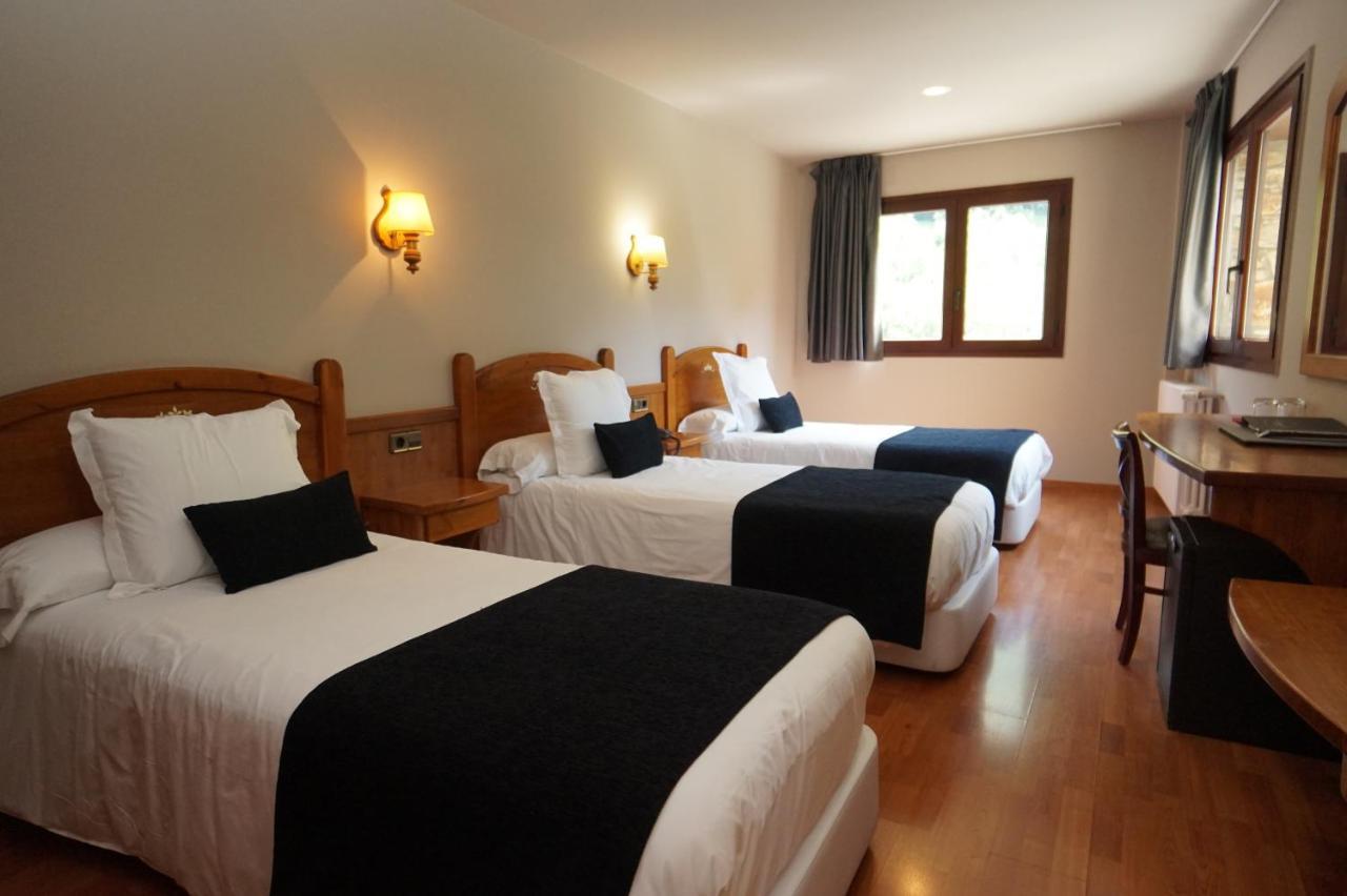 Hotel & Spa Niunit El Serrat Bagian luar foto