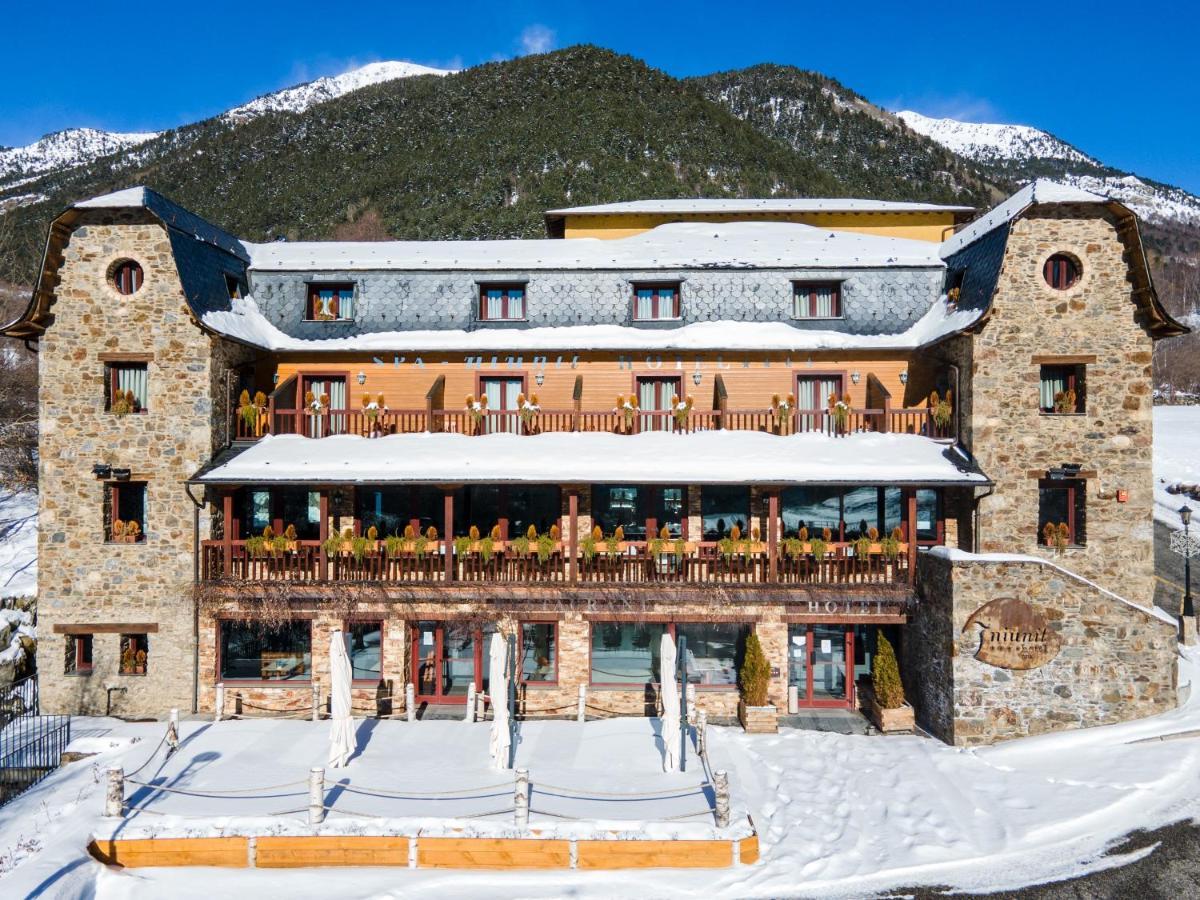 Hotel & Spa Niunit El Serrat Bagian luar foto