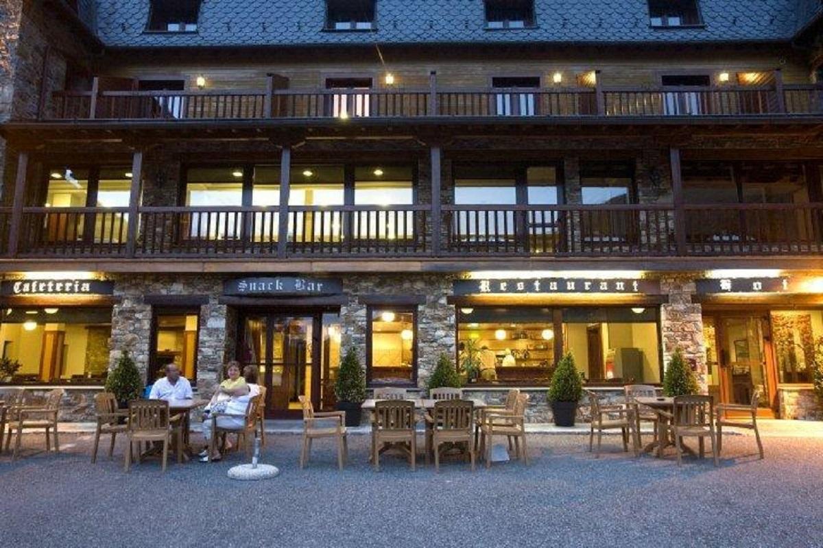 Hotel & Spa Niunit El Serrat Bagian luar foto