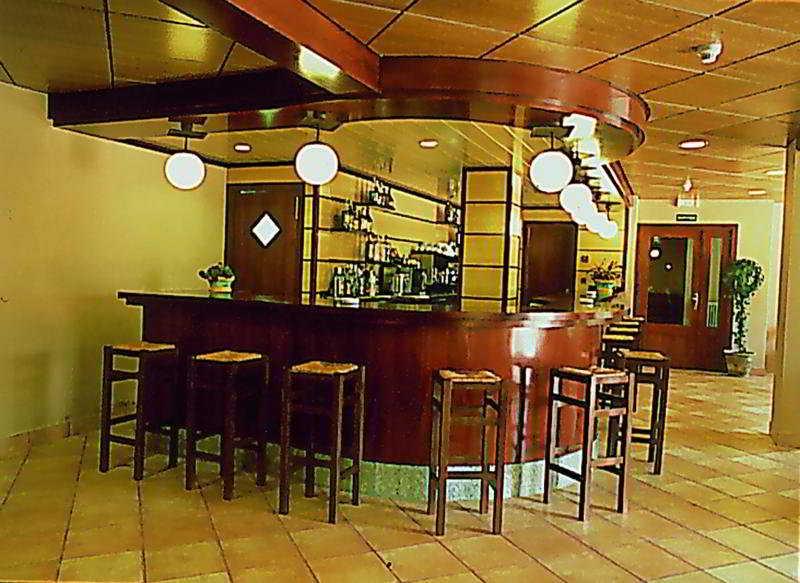 Hotel & Spa Niunit El Serrat Restoran foto