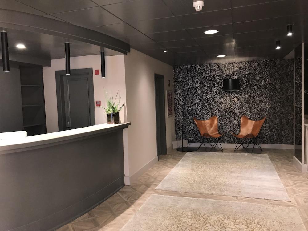 Hotel & Spa Niunit El Serrat Bagian luar foto