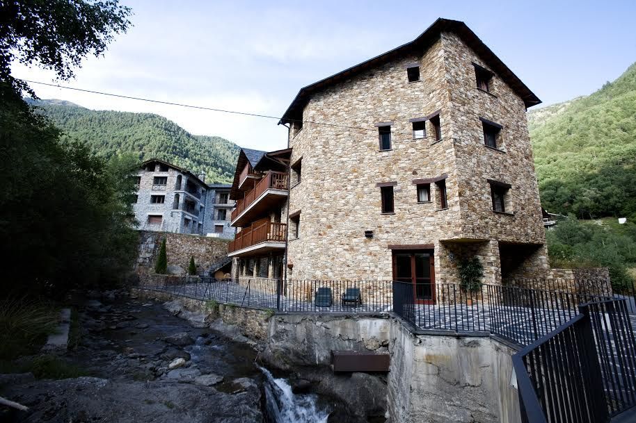 Hotel & Spa Niunit El Serrat Bagian luar foto