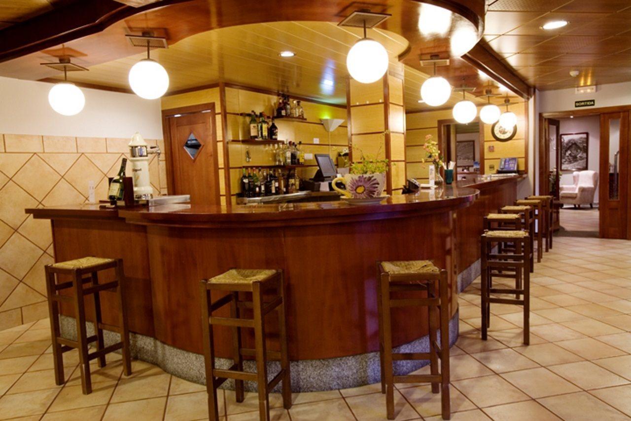 Hotel & Spa Niunit El Serrat Bagian luar foto
