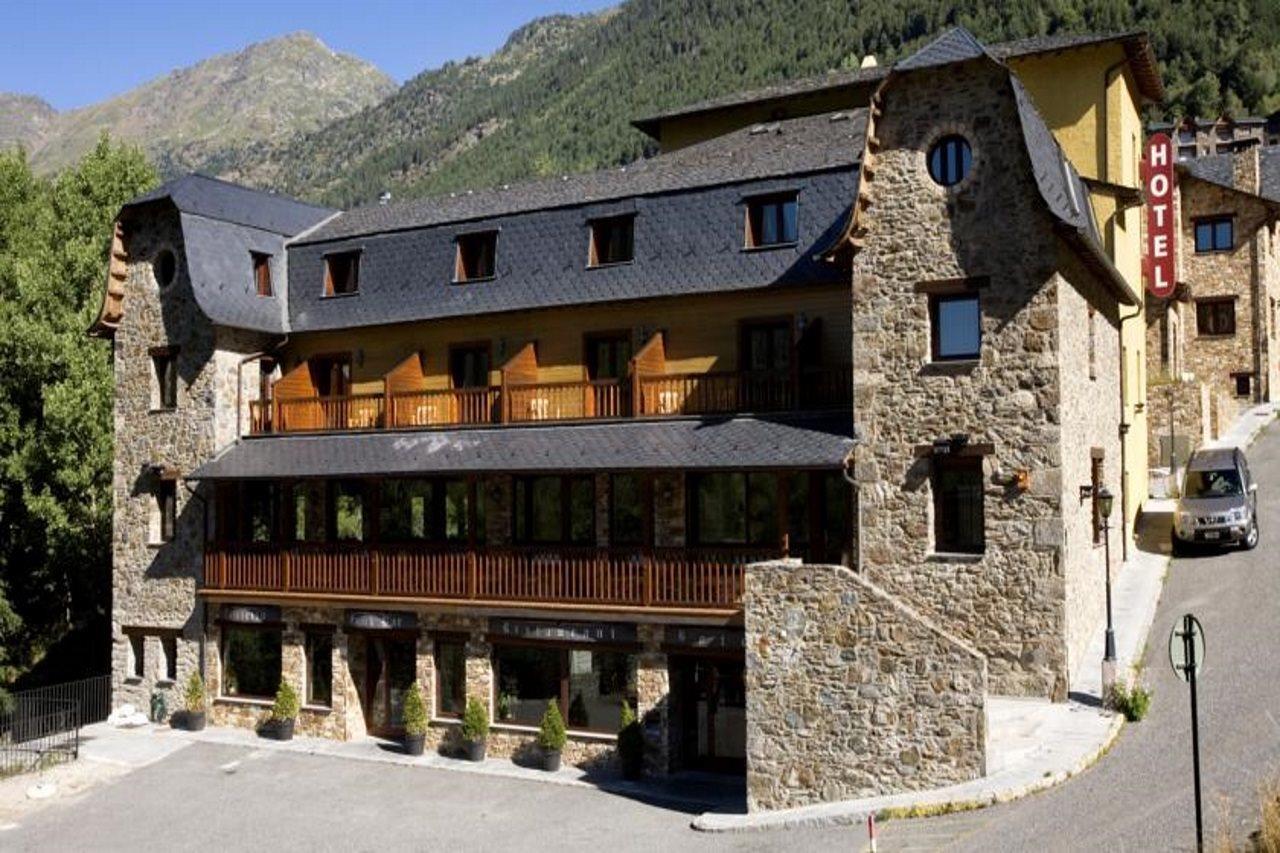 Hotel & Spa Niunit El Serrat Bagian luar foto